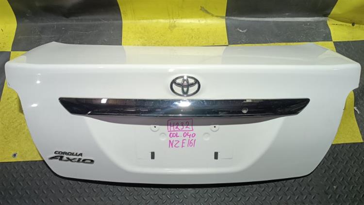 Крышка багажника Тойота Королла Аксио в Тутаеве 103985