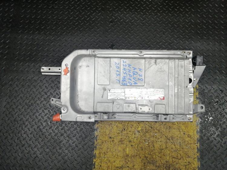 Высоковольтная батарея Тойота Аква в Тутаеве 105079