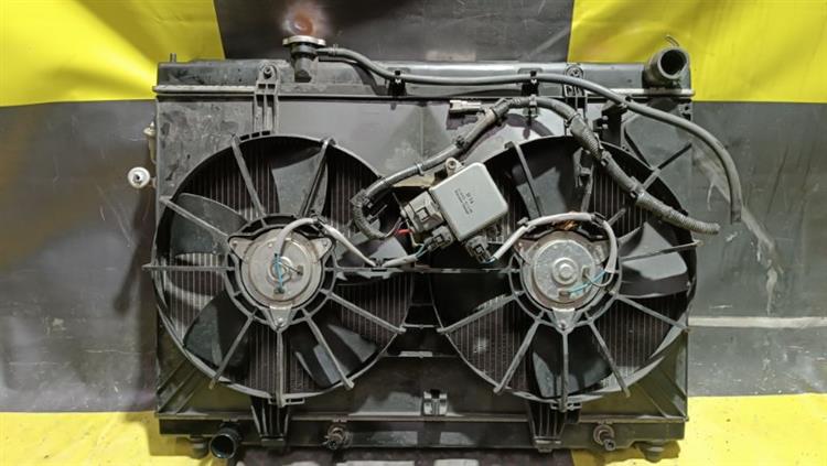 Радиатор основной Ниссан Фуга в Тутаеве 105345