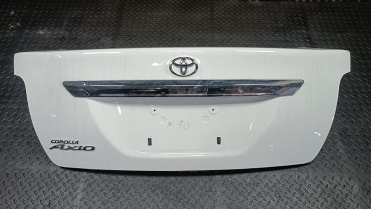 Крышка багажника Тойота Королла Аксио в Тутаеве 106942