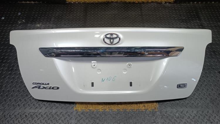 Крышка багажника Тойота Королла Аксио в Тутаеве 106946