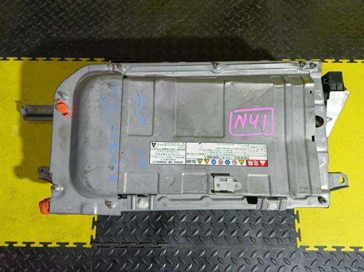 Высоковольтная батарея Тойота Аква в Тутаеве 109327