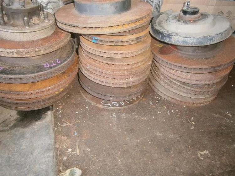 Тормозной диск Хонда Стрим в Тутаеве 13253