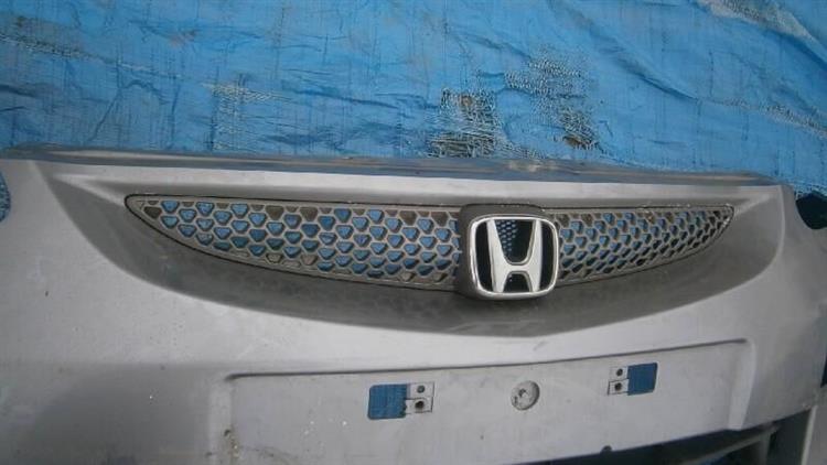 Решетка бампера Хонда Джаз в Тутаеве 14126