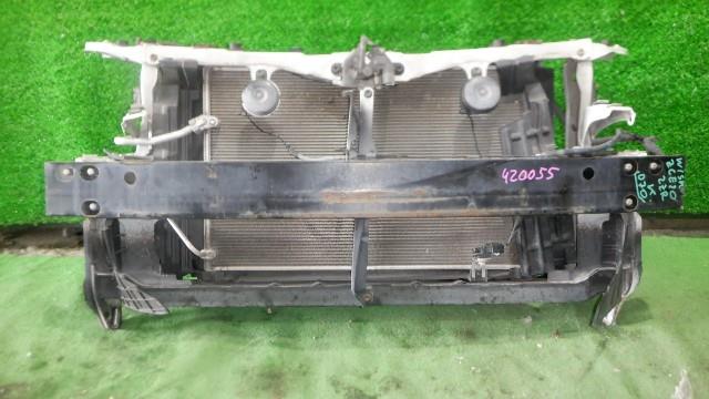 Рамка радиатора Тойота Виш в Тутаеве 206564