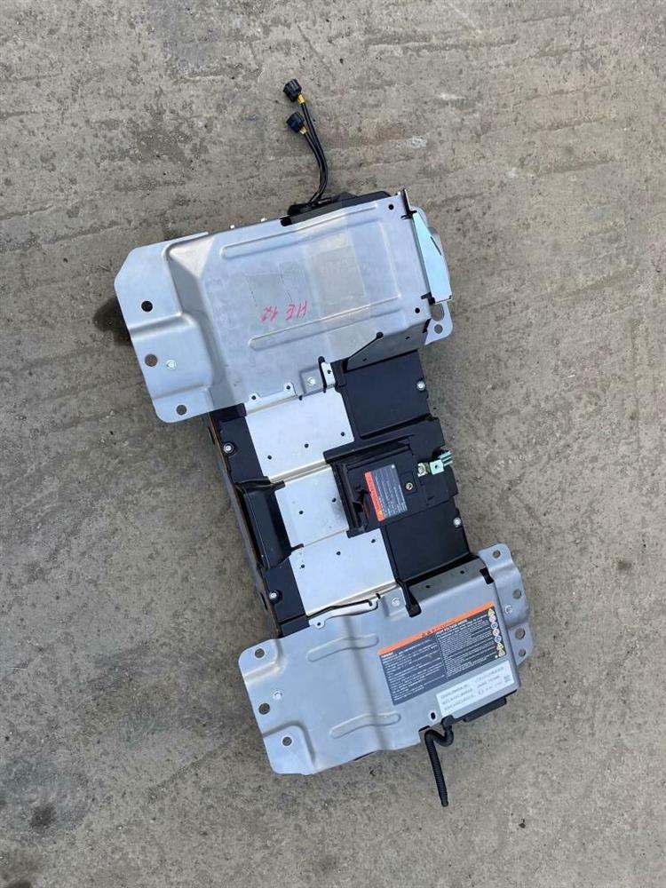 Высоковольтная батарея Ниссан Нот в Тутаеве 2106351