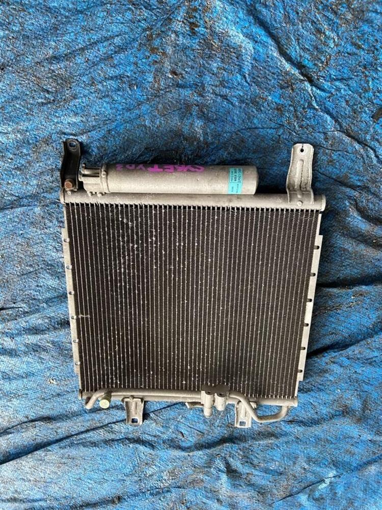 Радиатор кондиционера Ниссан Титан в Тутаеве 213790