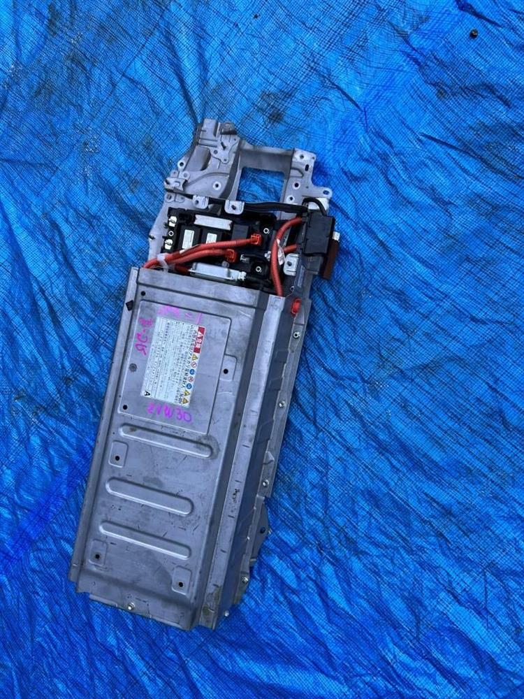 Высоковольтная батарея Тойота Приус в Тутаеве 222234