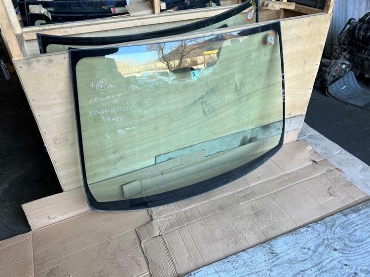 Лобовое стекло Тойота Приус в Тутаеве 236521