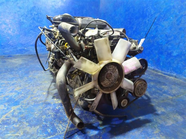 Двигатель Ниссан Седрик в Тутаеве 240386