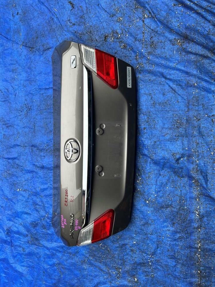 Крышка багажника Тойота Премио в Тутаеве 240654
