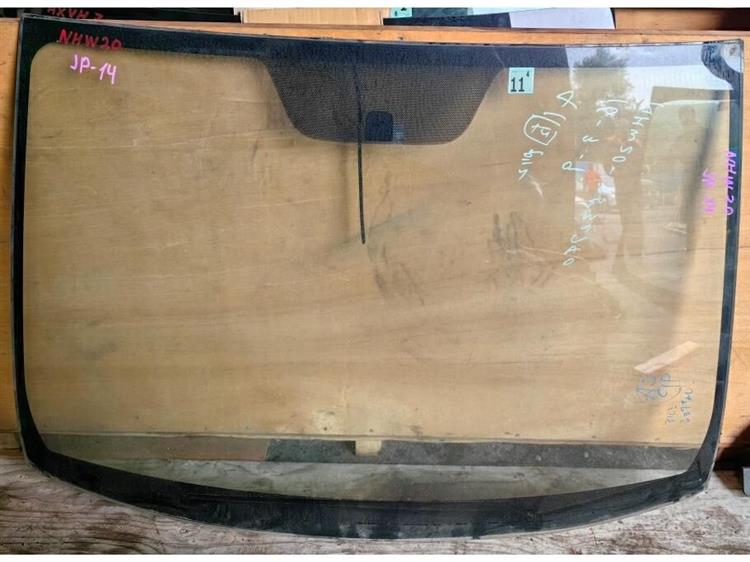 Лобовое стекло Тойота Приус в Тутаеве 249558