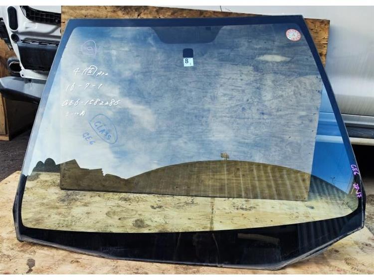 Лобовое стекло Хонда Фит в Тутаеве 255791