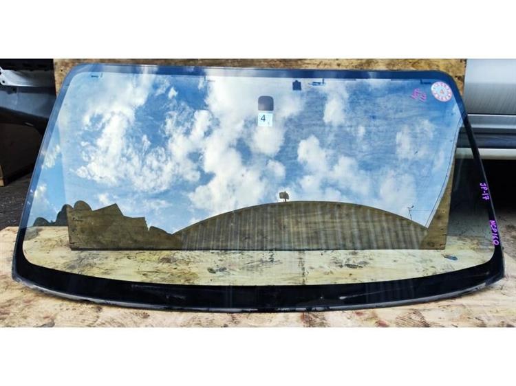 Лобовое стекло Тойота Саксид в Тутаеве 255800