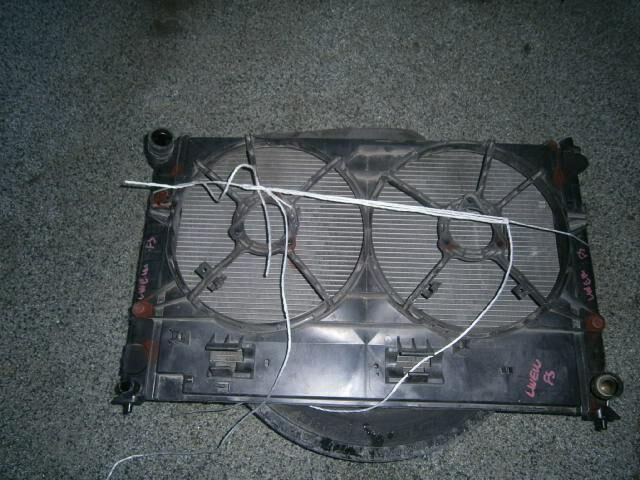 Диффузор радиатора Мазда МПВ в Тутаеве 31231