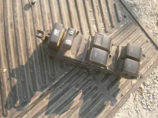 Блок упр. стеклоподъемниками Тойота Королла Аксио в Тутаеве 37597