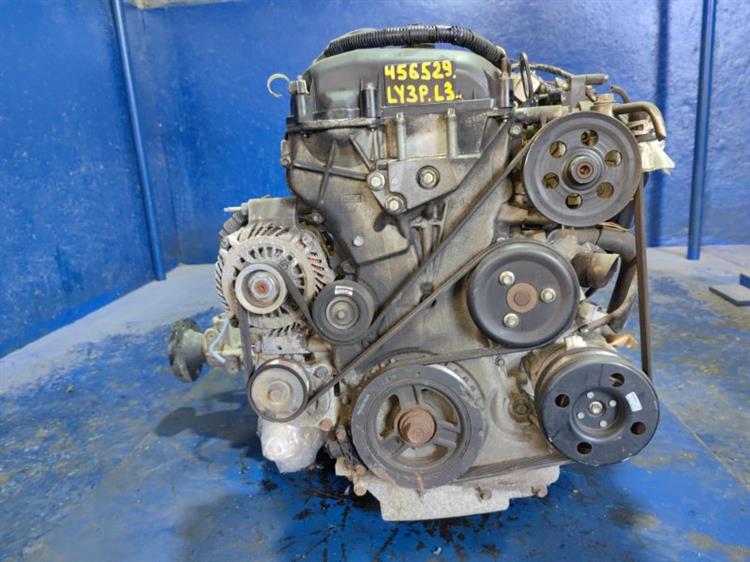 Двигатель Мазда МПВ в Тутаеве 456529