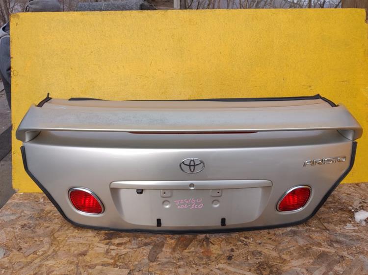 Крышка багажника Тойота Ариста в Тутаеве 50766