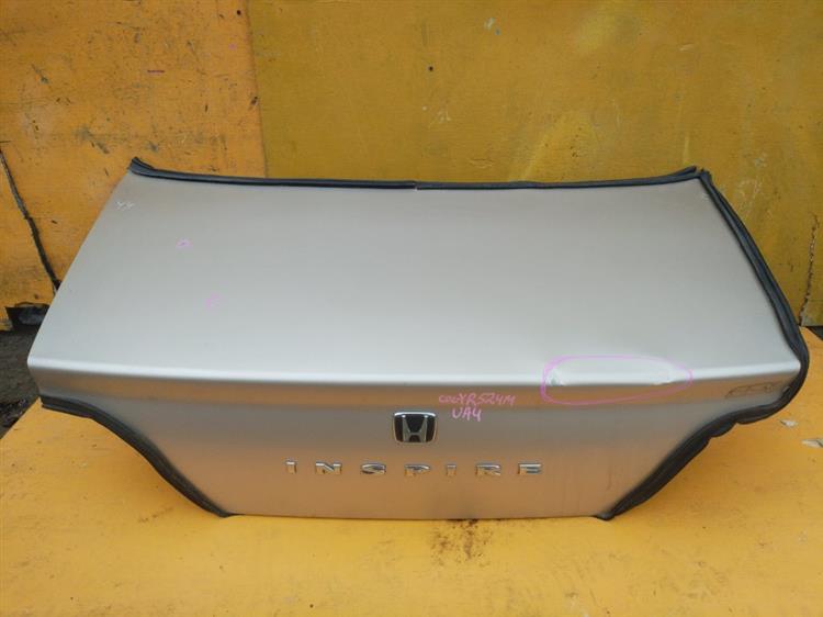Крышка багажника Хонда Инспаер в Тутаеве 555121