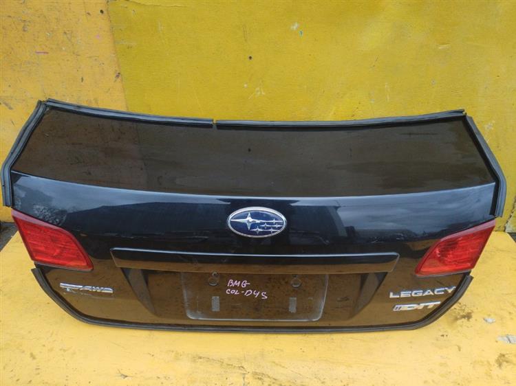 Крышка багажника Субару Легаси в Тутаеве 555301