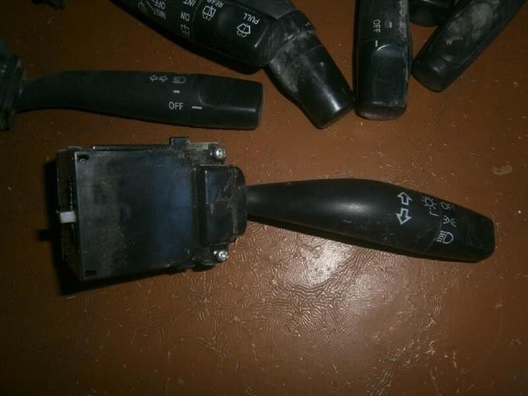 Блок подрулевых переключателей Хонда Партнер в Тутаеве 60949