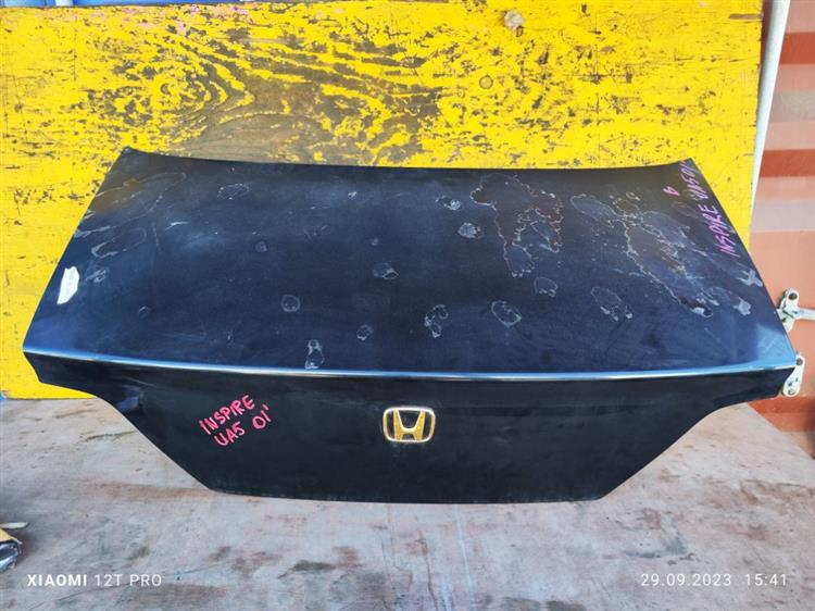 Крышка багажника Хонда Инспаер в Тутаеве 65152