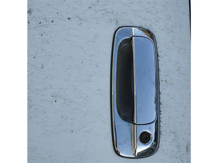Дверь Тойота Краун в Тутаеве 94144